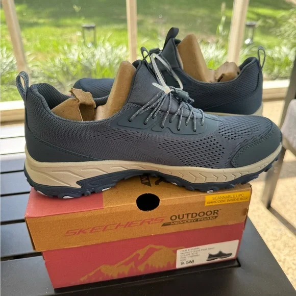 🥾🆕Skechers Women's Grand Peak Sport Slip In Sneakers, 9.5 - Picture 5 of 10